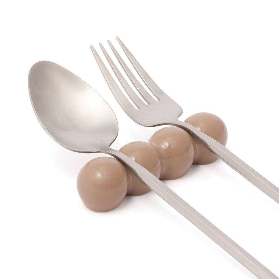 カトラリーレスト ポンポン ブラウン