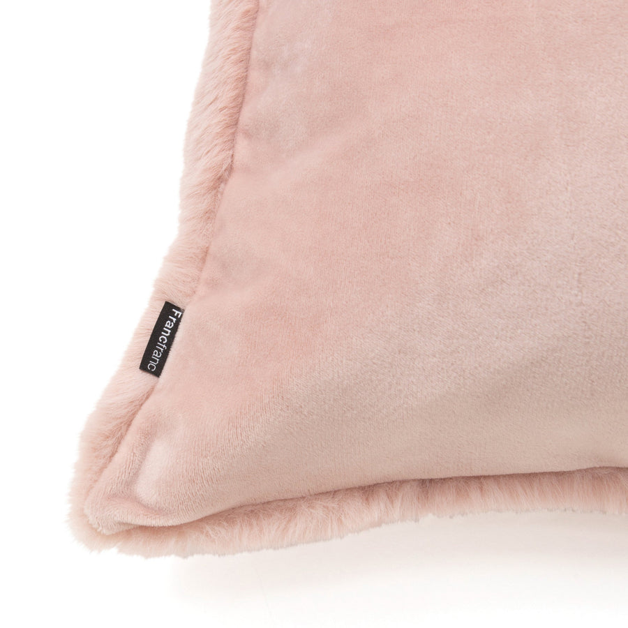 Fur cushion cover 600 x 600 pink (B-076)