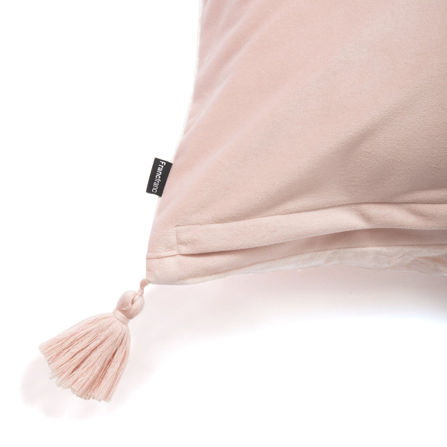 Velvet tassel cushion cover 450 x 450 pink (099)