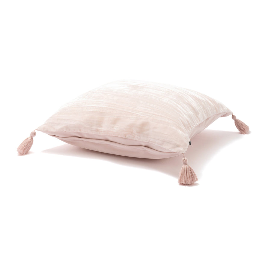 Velvet tassel cushion cover 450 x 450 pink (099)