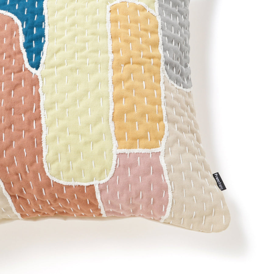 パッチワークEMB クッションカバー 450×450 マルチ（144）