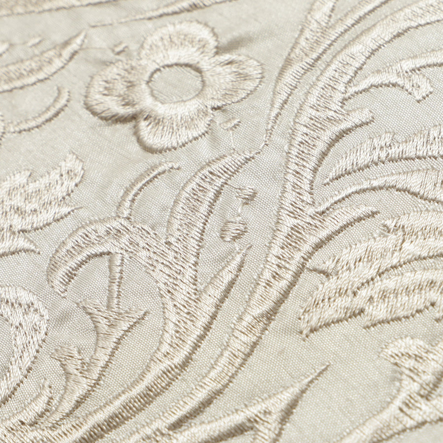 EMBオーナメント クッションカバー 450×450 グレー（C-056）