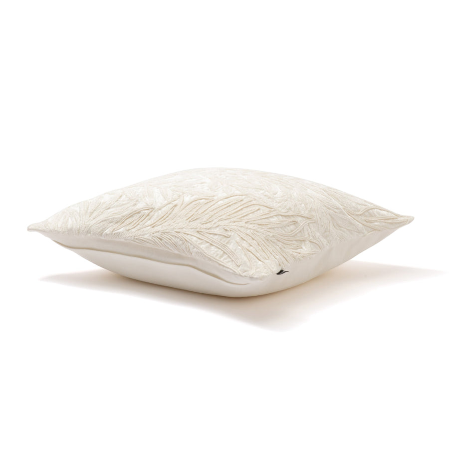 ボタニカルEMB クッションカバー 45×45 ホワイト（044）