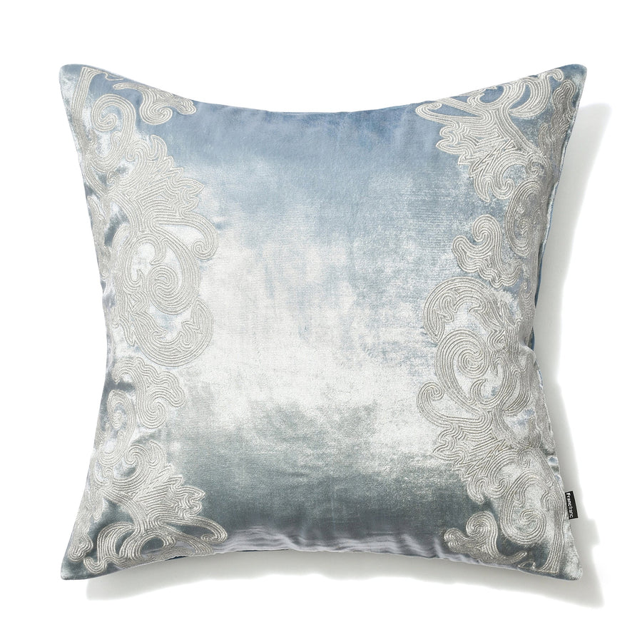 EMBオーナメント クッションカバー 45×45 ライトブルー（013）