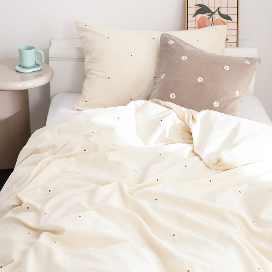 デイジーエンブロイダリー 掛け布団カバー ダブル アイボリー