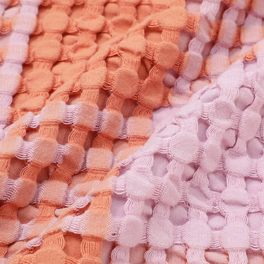 なめらかワッフルチェック スロー（ひざ掛け）1700×1300 ピンク×オレンジ