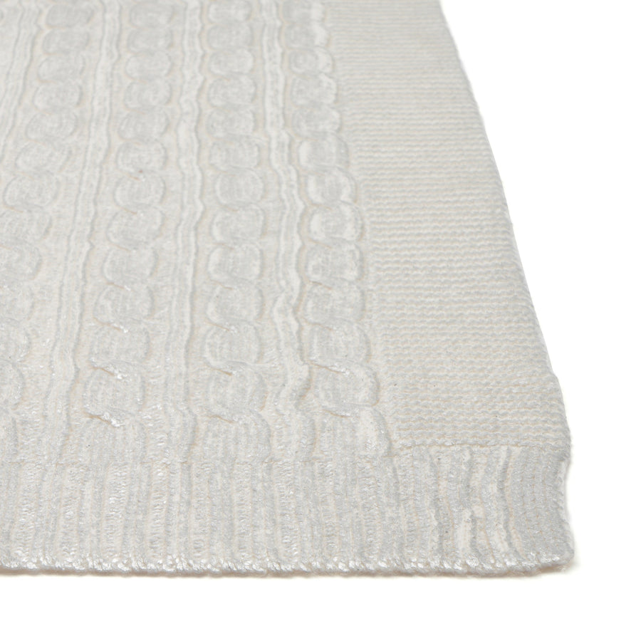 シャイニーケーブルニットスロー（ひざ掛け）1400×1000 アイボリー