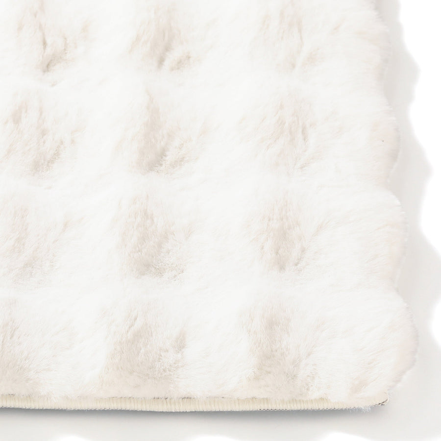 Memory Foam Pocomoko Fur Rug, Medium, 2000 x 1400, Ivory