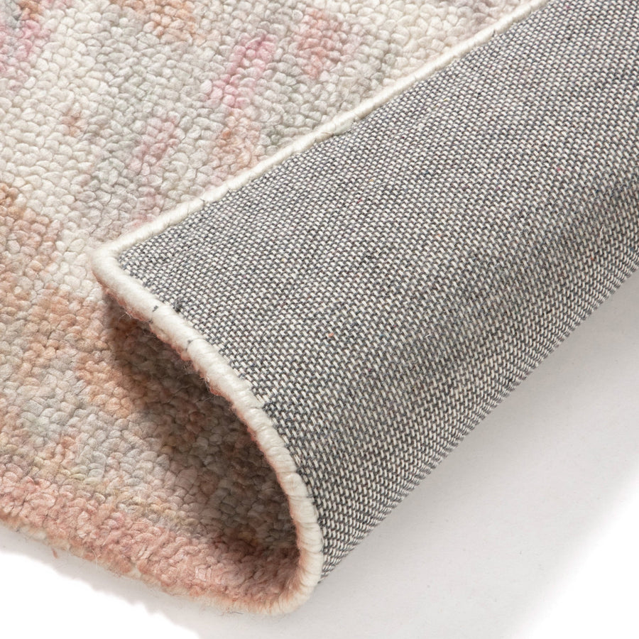 Granny Rug M 2000 x 1400 Pink