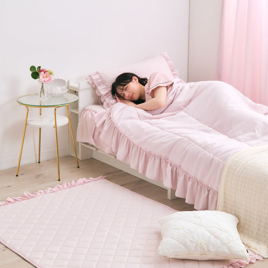 ひんやり キルトラグ フリル S 1400×1000 ライトピンク