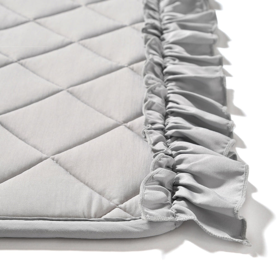 ひんやり キルトラグ フリル S 1400×1000 ライトグレー