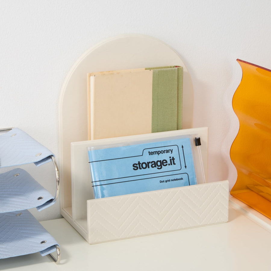 エンボス マルチスタンド ピンク