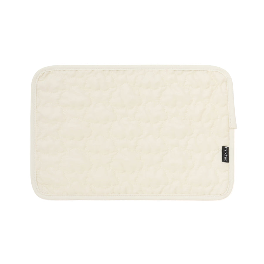 キルティング ミニランチマット くも ホワイト