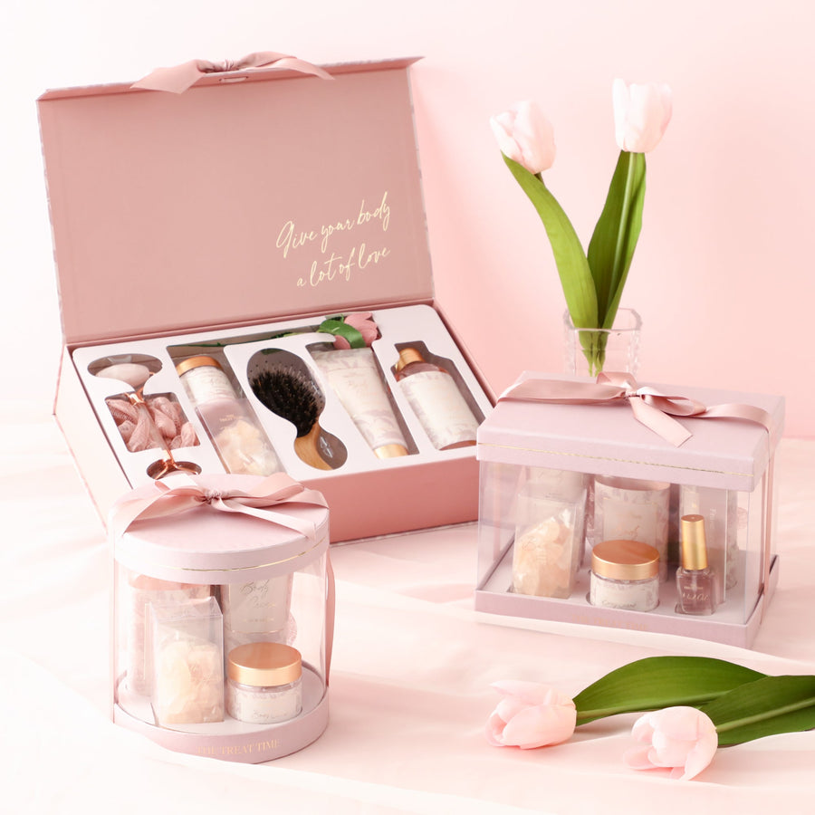 The Treat Time Body Care Gift Set M (Rose &amp; Soap Scent)