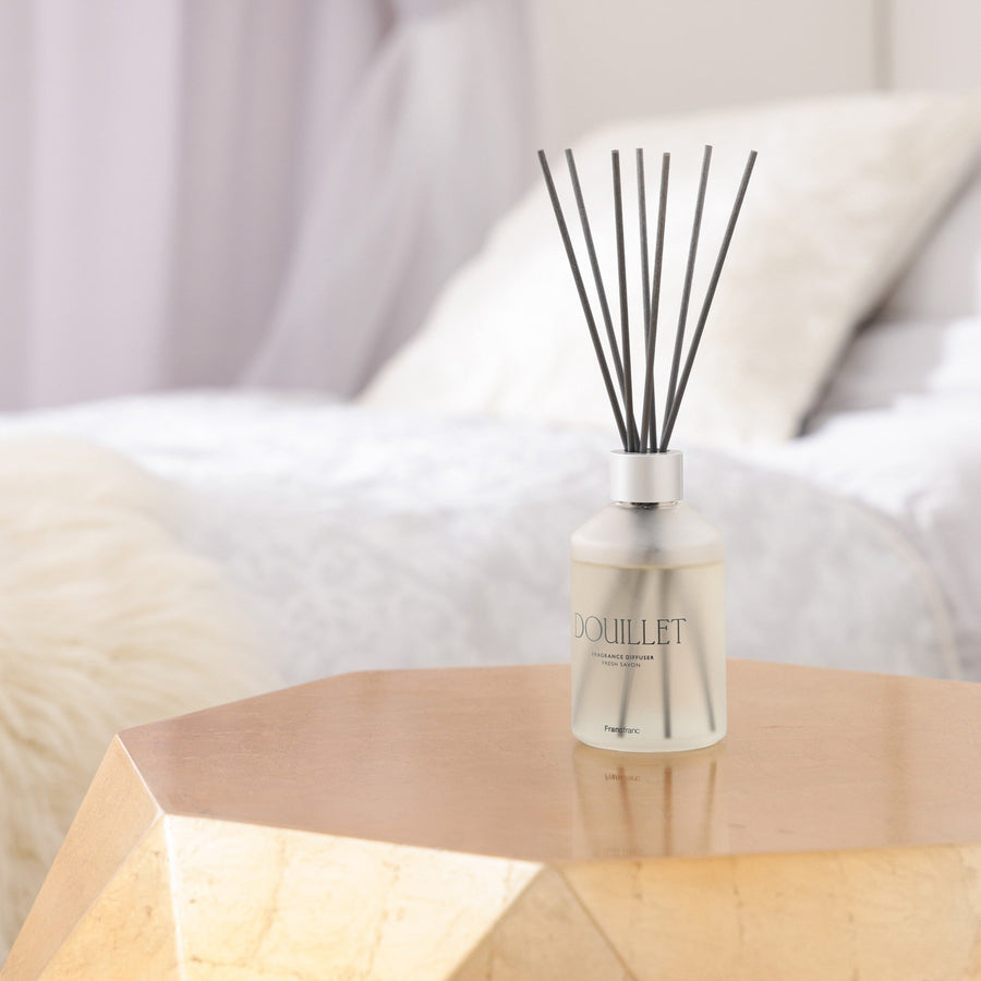 ドゥイエ フレグランスディフューザ― ホワイト（フレッシュサボン）
