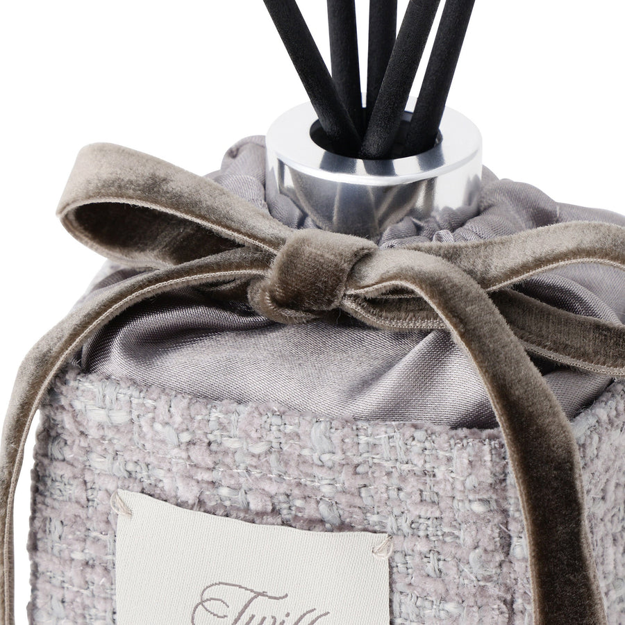 ツイルコンフォート フレグランス ディフューザー グレー（深みのあるウッドとムスクの香り）