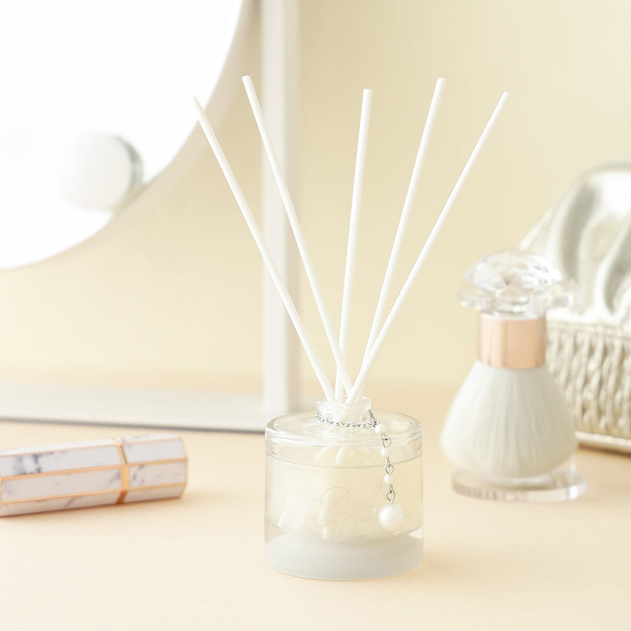 パーリス ミニ フレグランス ディフューザー ホワイト（穏やかで上品なムスクの香り）