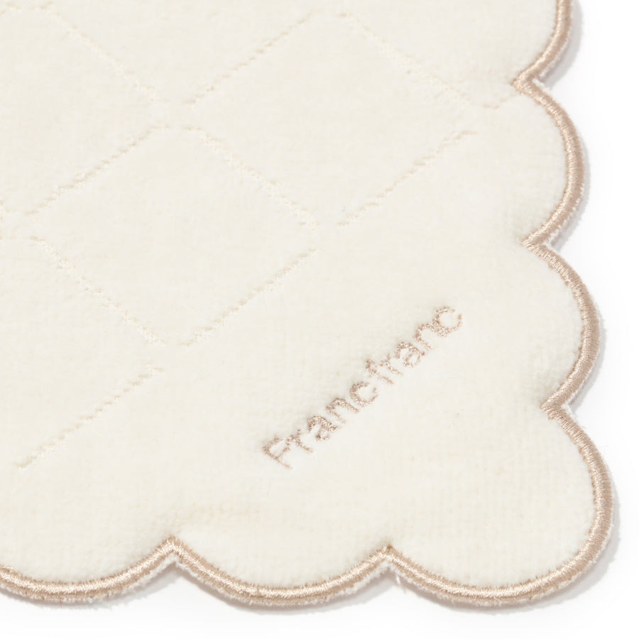 Quilted Scallop Handkerchief Towel, Ivory