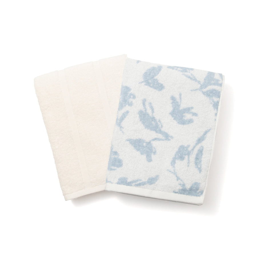 Vale Set Bath Towel Natural Flower Light Blue