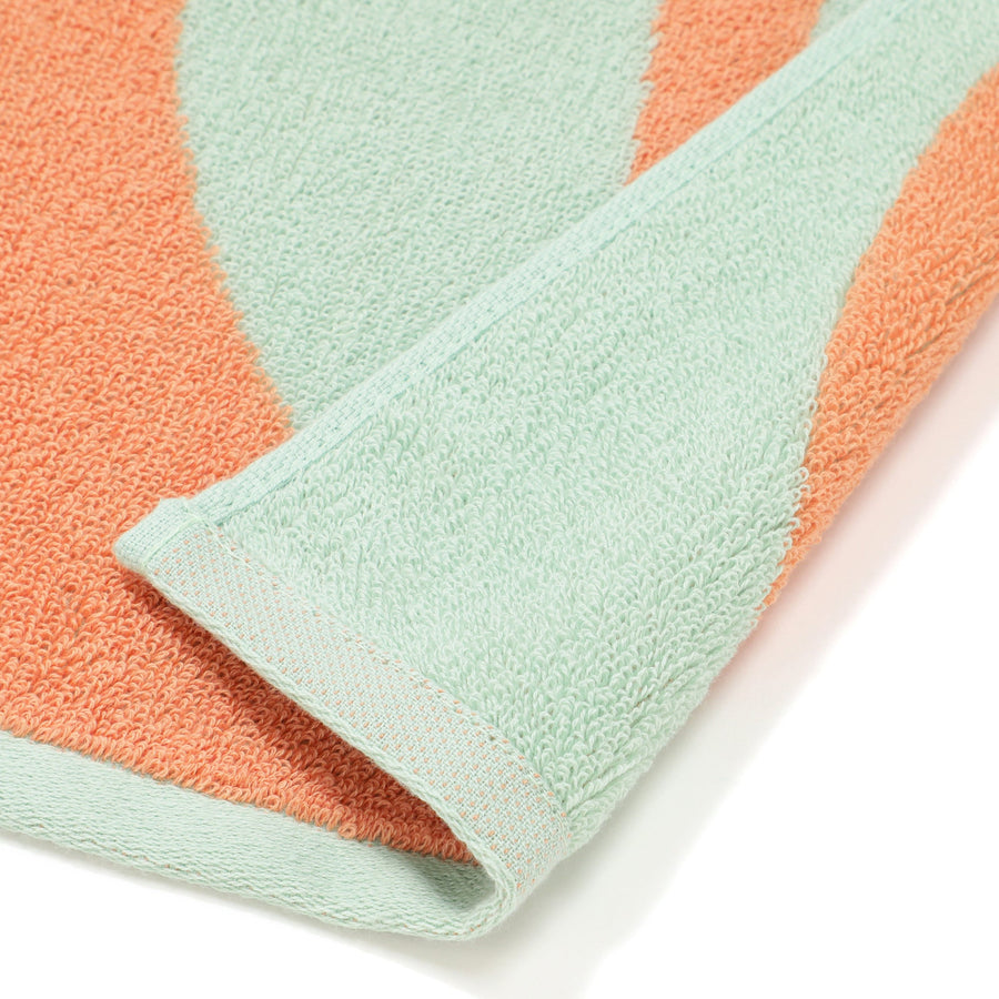 抗菌防臭 アート バスタオル ジオメトリック