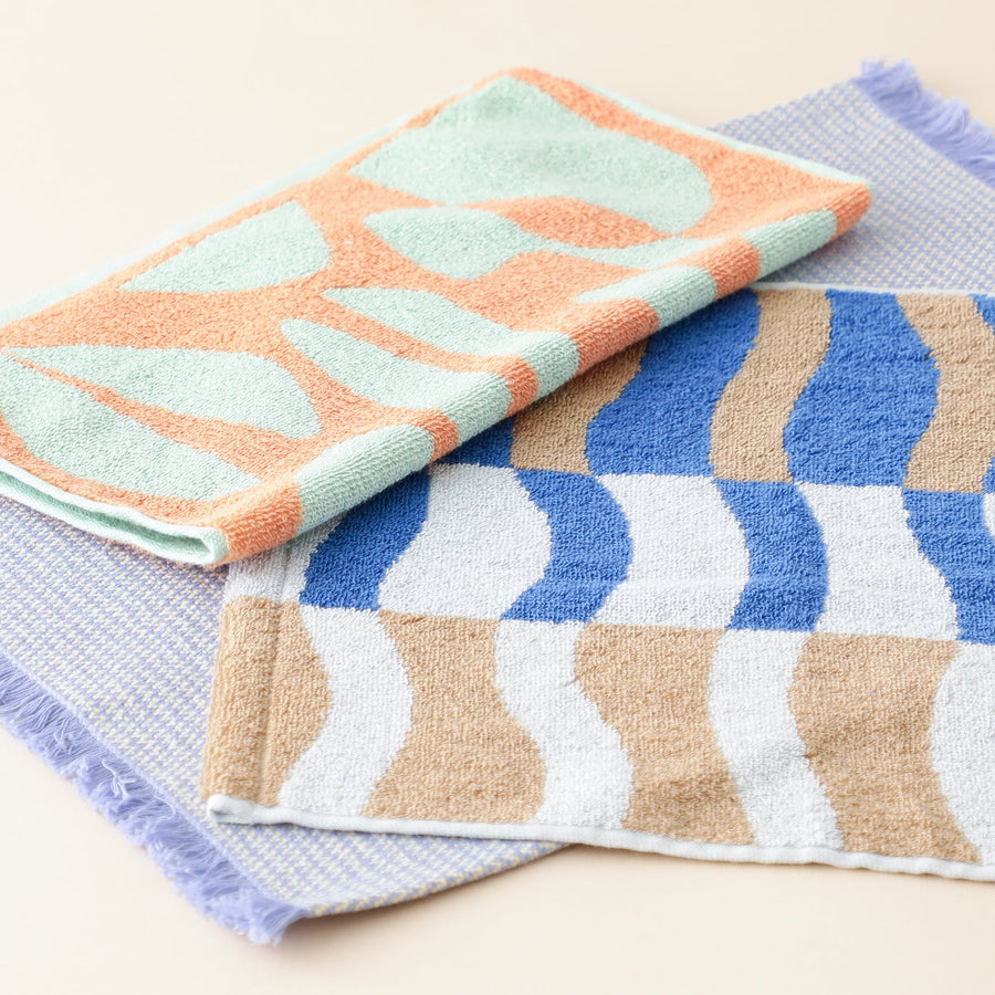 抗菌防臭 アート ウォッシュタオル ウェーブ