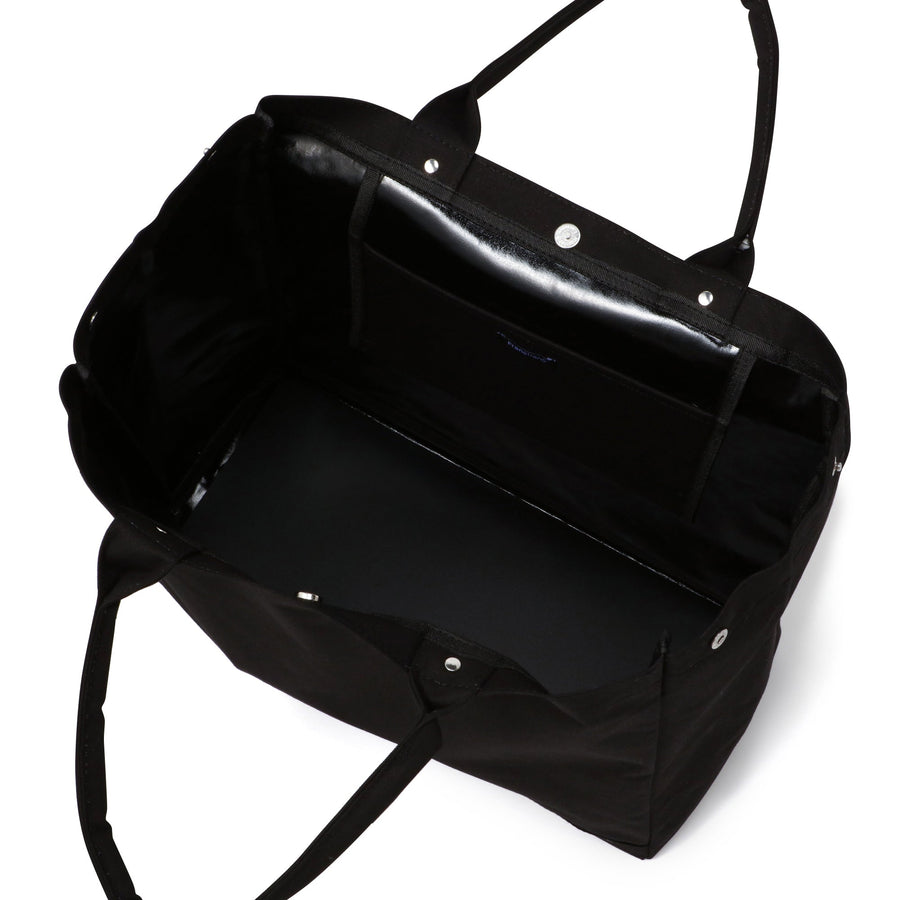 ロゴトートバッグ 2 L ブラック