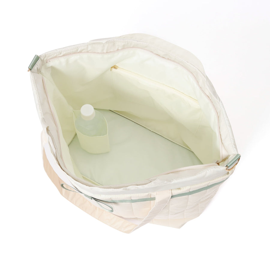 バイカラーサテン トラベルバッグ ミント×アイボリー