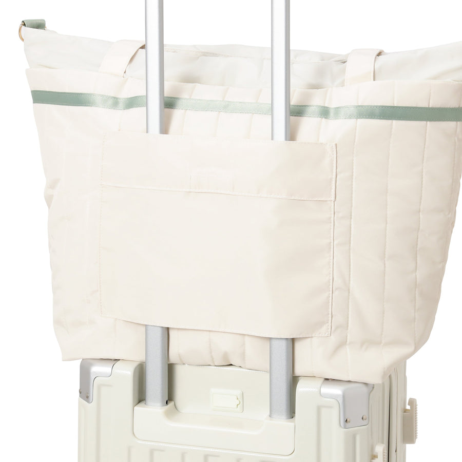 バイカラーサテン トラベルバッグ ミント×アイボリー