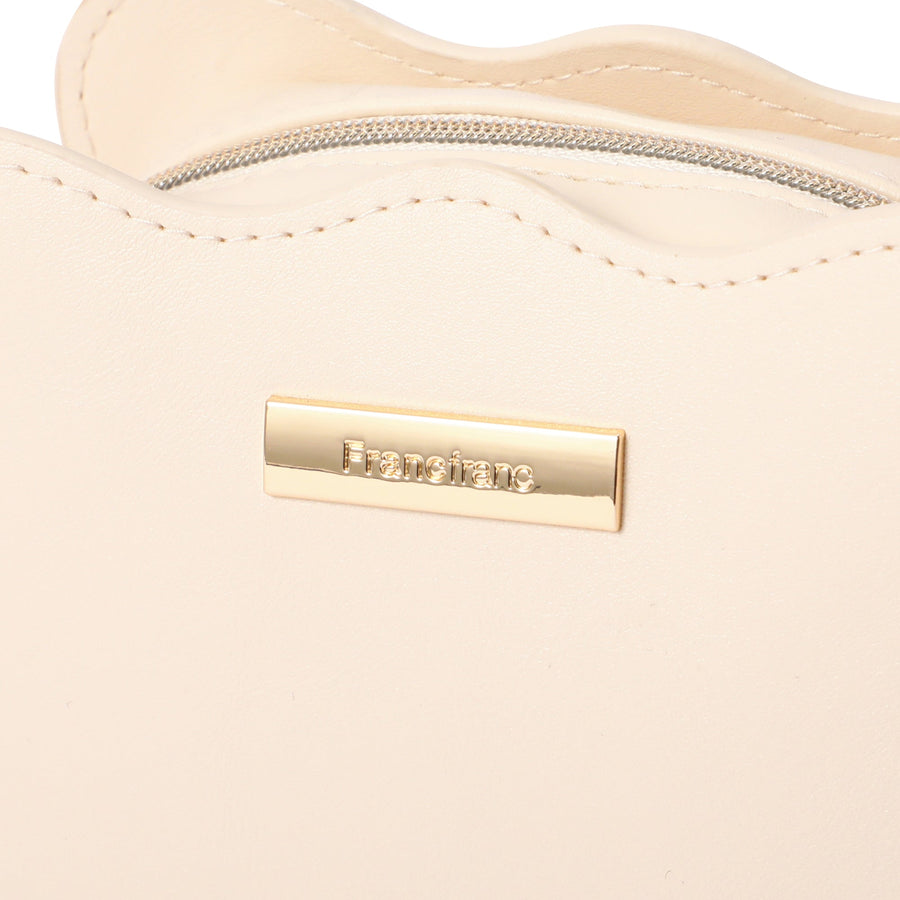 ウェーブシェイプ スタンドポーチ S アイボリー