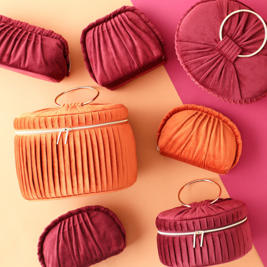 ベロアプリーツ ポーチ S オレンジ