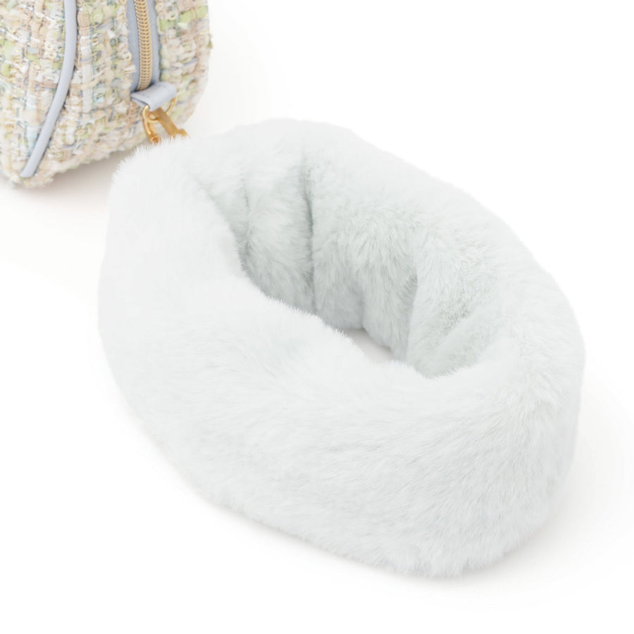 ツイードファー ポーチ S ライトブルー