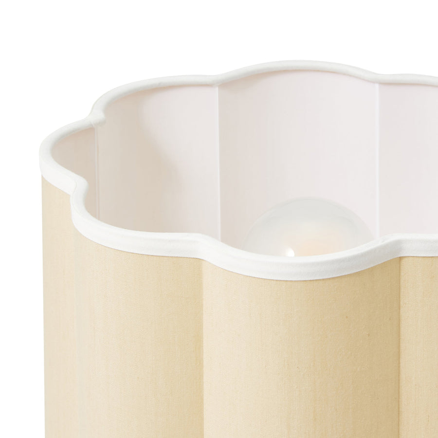 スカラップ テーブルランプ ベージュ