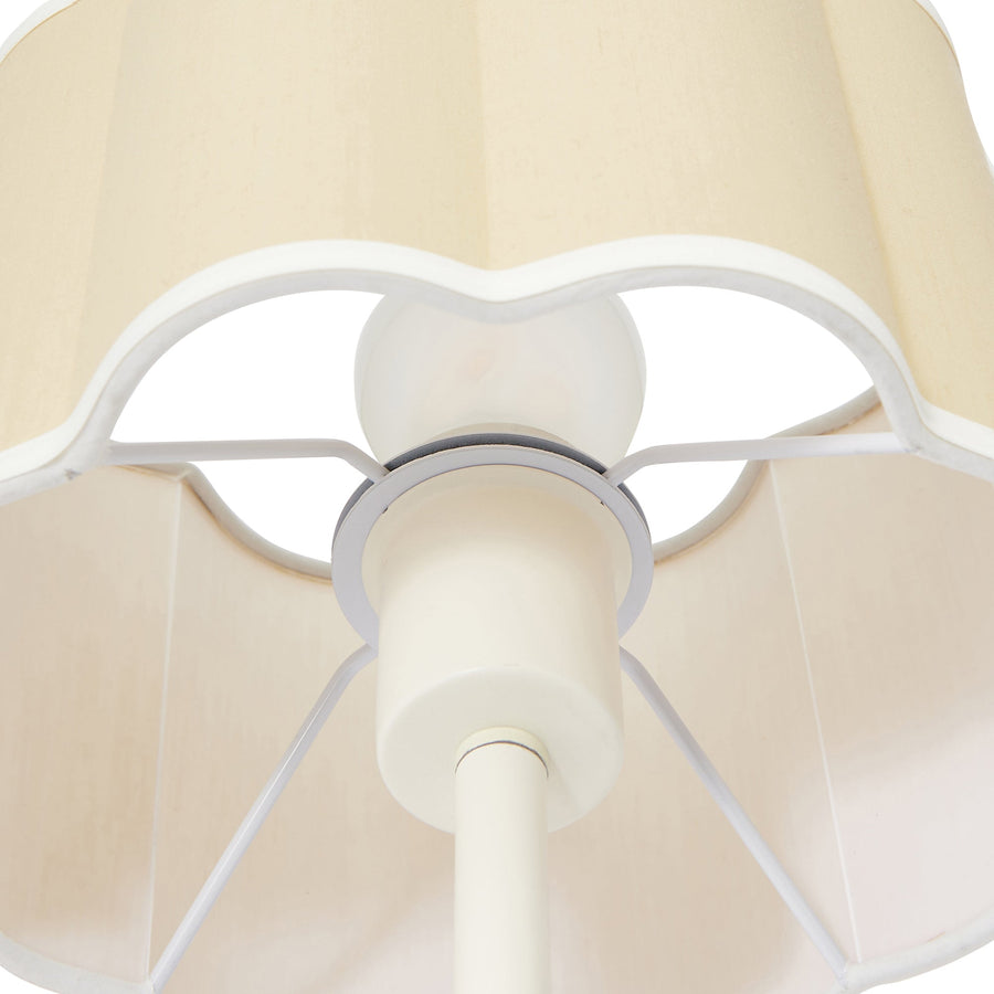 スカラップ テーブルランプ ベージュ