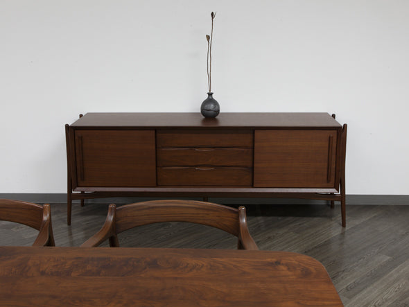 Aura Sideboard