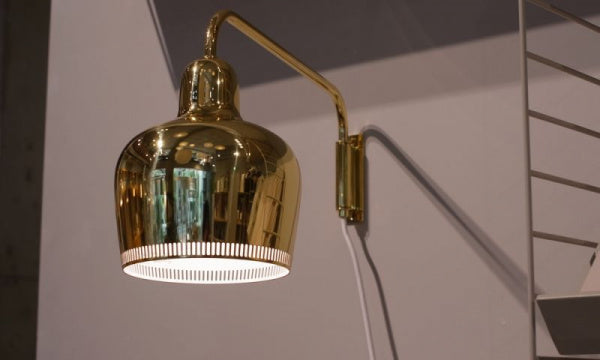 A330S WALL LAMP GOLDEN BELL