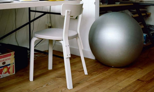 CHAIR 69 ホワイトラッカー