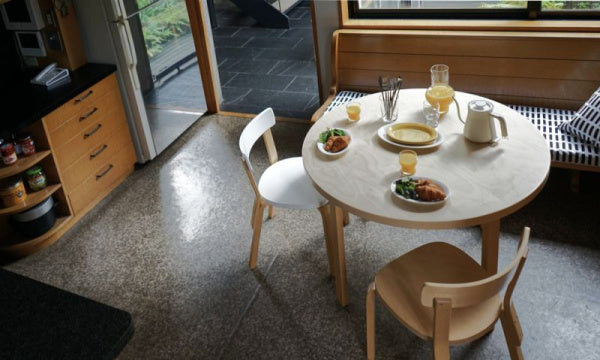 TABLE 90A White Laminate