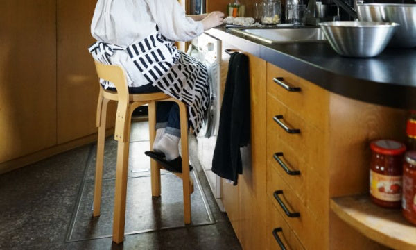 artek アルテック ハイチェア K65ブラックリノリウム　美品 楽天市場】【1点購入につきアルテックノベルティプレゼント