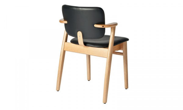 DOMUS CHAIR オーク材 フルパディング