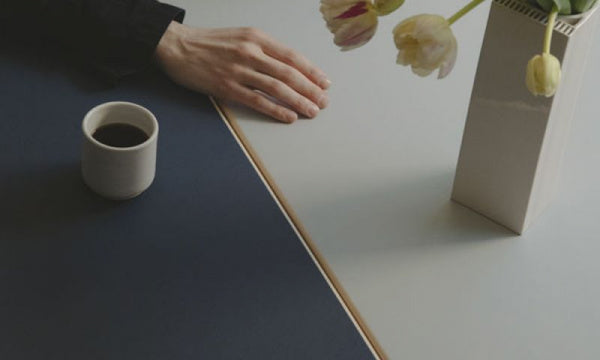 DL81C Drop Leaf Table Vapor x Smoky Blue Linoleum