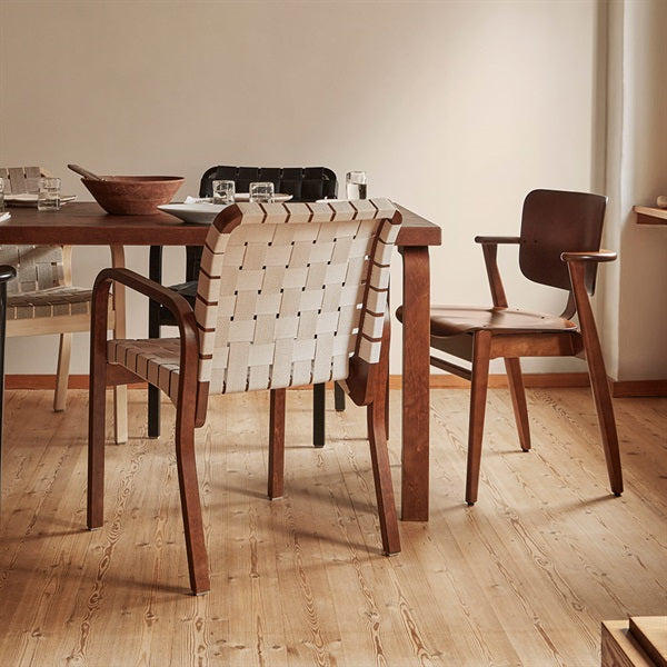 ARM CHAIR 45 ウォルナットステイン×ウェビング ナチュラル・ホワイト