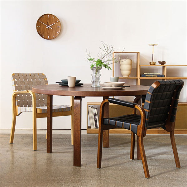 ARM CHAIR 45 ウォルナットステイン×レザー Prestige ブラック