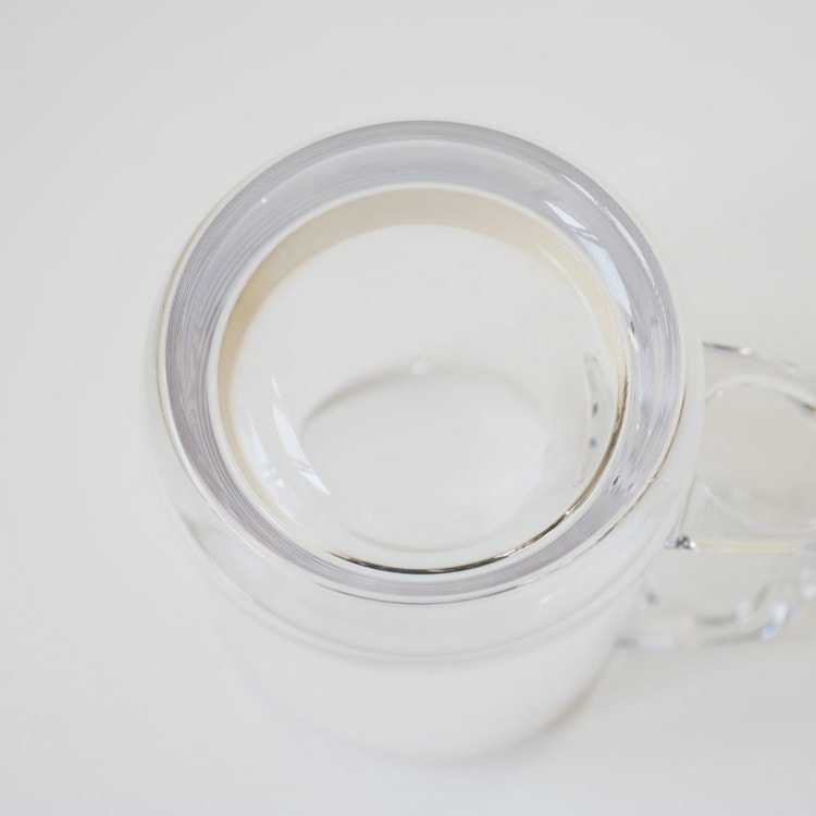 Water-draining stand mug, clear