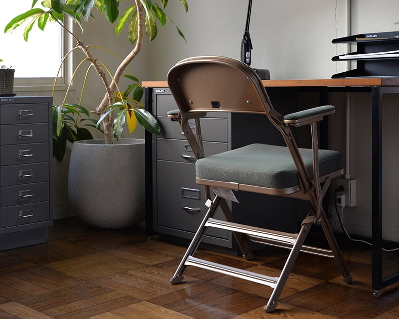 Folding Chair with Arm フォールディングチェア アーム付