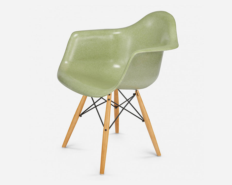 Fiberglass Arm Shell Chair CELERY