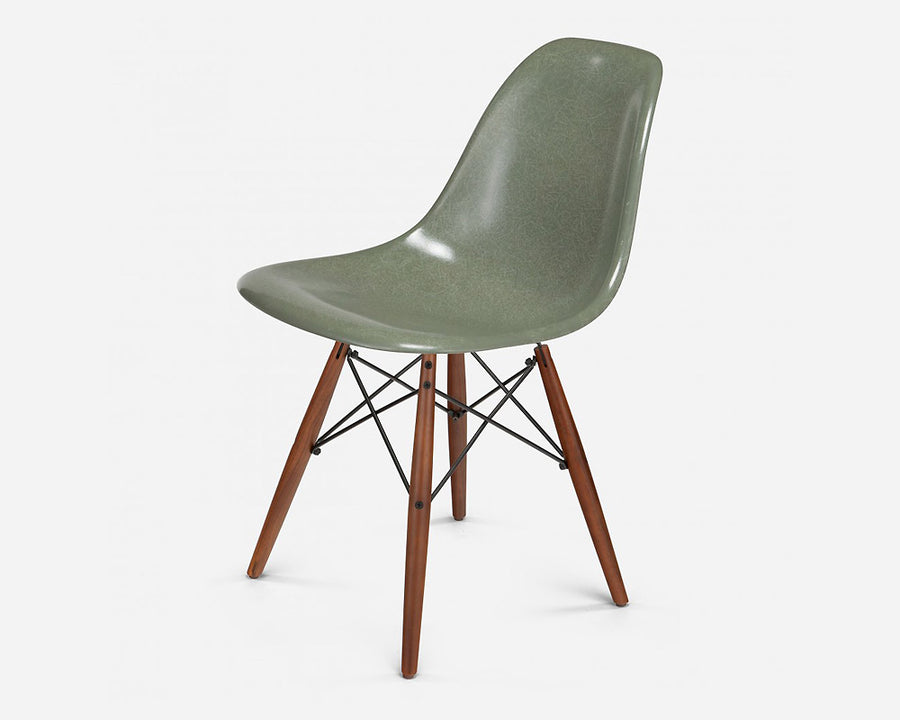Fiberglass Side Shell Chair MOSS モス