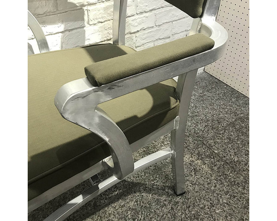 MORGAN ARM CHAIR OLIVE GREEN モルガンアームチェア オリーブグリーン