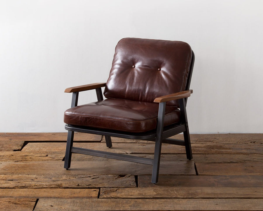 GRANDVIEW LOUNGE CHAIR Grandview Lounge Chair