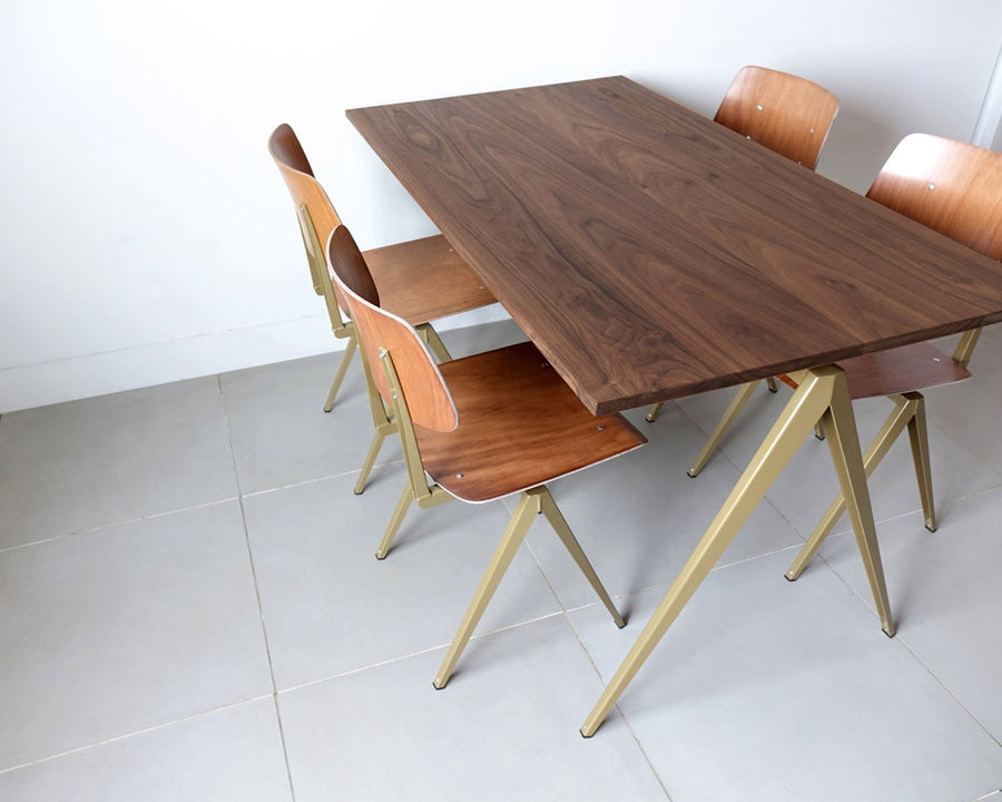 TD.4 Table Walnut P.Gold ガルファニタス S ウォールナット パールゴールド