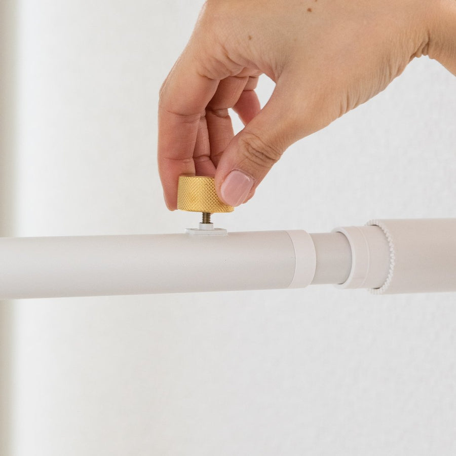 001 Tension Rod A White